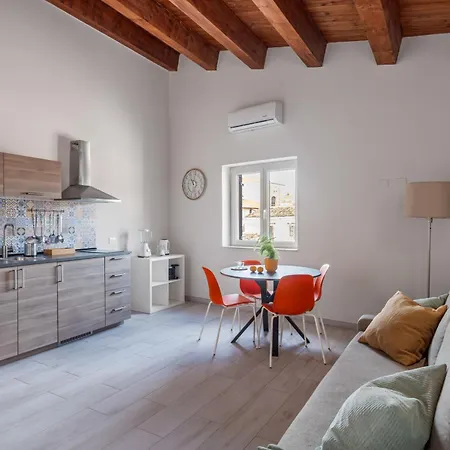 Open Sicily Homes - Near The Central Train Station Palermo Exterior photo