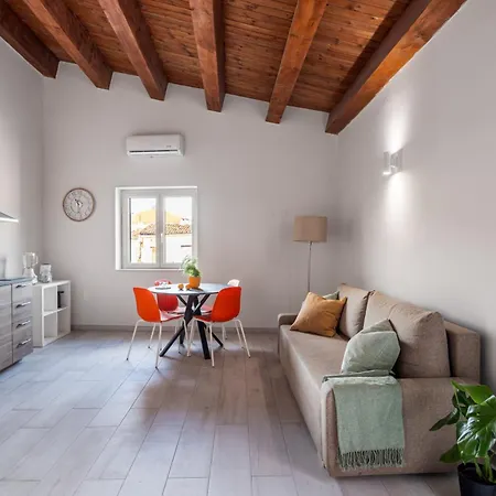 Open Sicily Homes - Near The Central Train Station Palermo Exterior photo