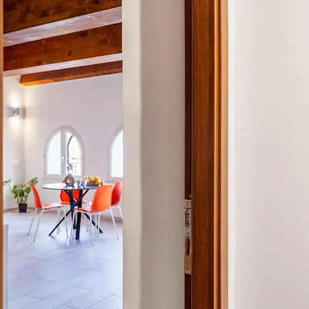 Open Sicily Homes - Near The Central Train Station Palermo Exterior photo