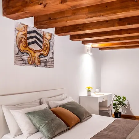 Open Sicily Homes - Near The Central Train Station Palermo Exterior photo