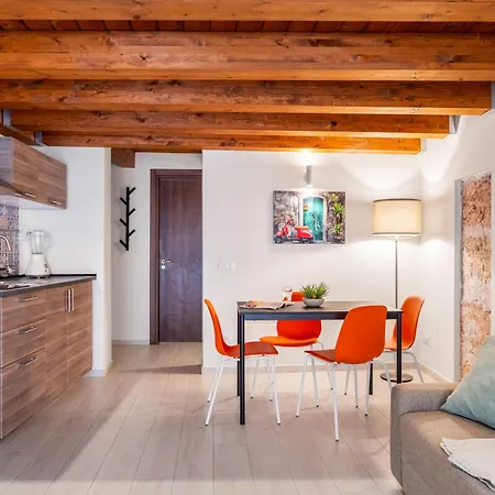 Open Sicily Homes - Near The Central Train Station Palermo Exterior photo
