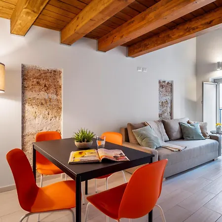 Open Sicily Homes - Near The Central Train Station Palermo Exterior photo