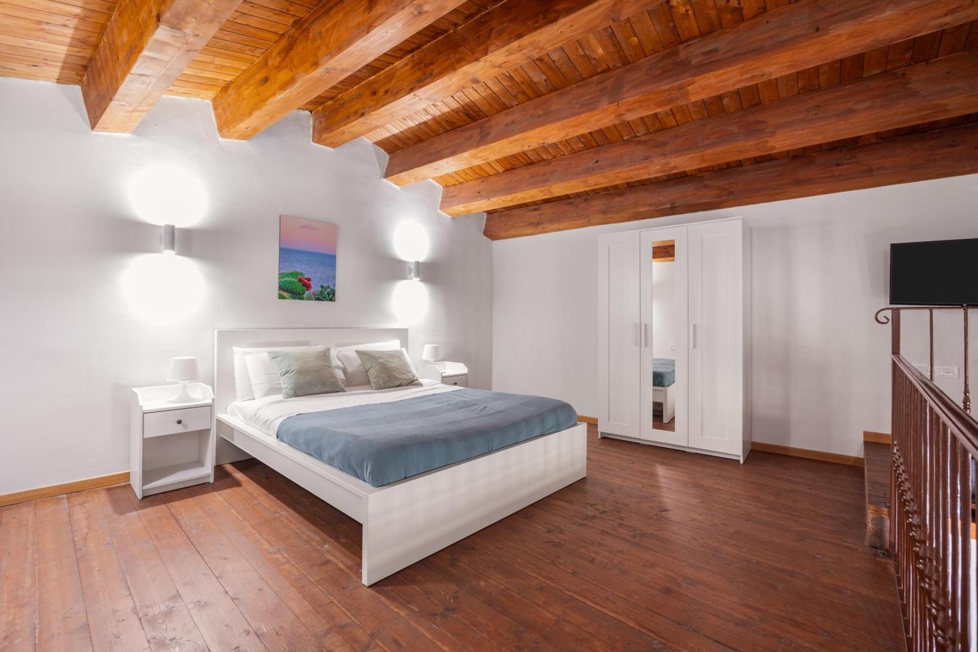 Open Sicily Homes - Near The Train Station Aparthotel *