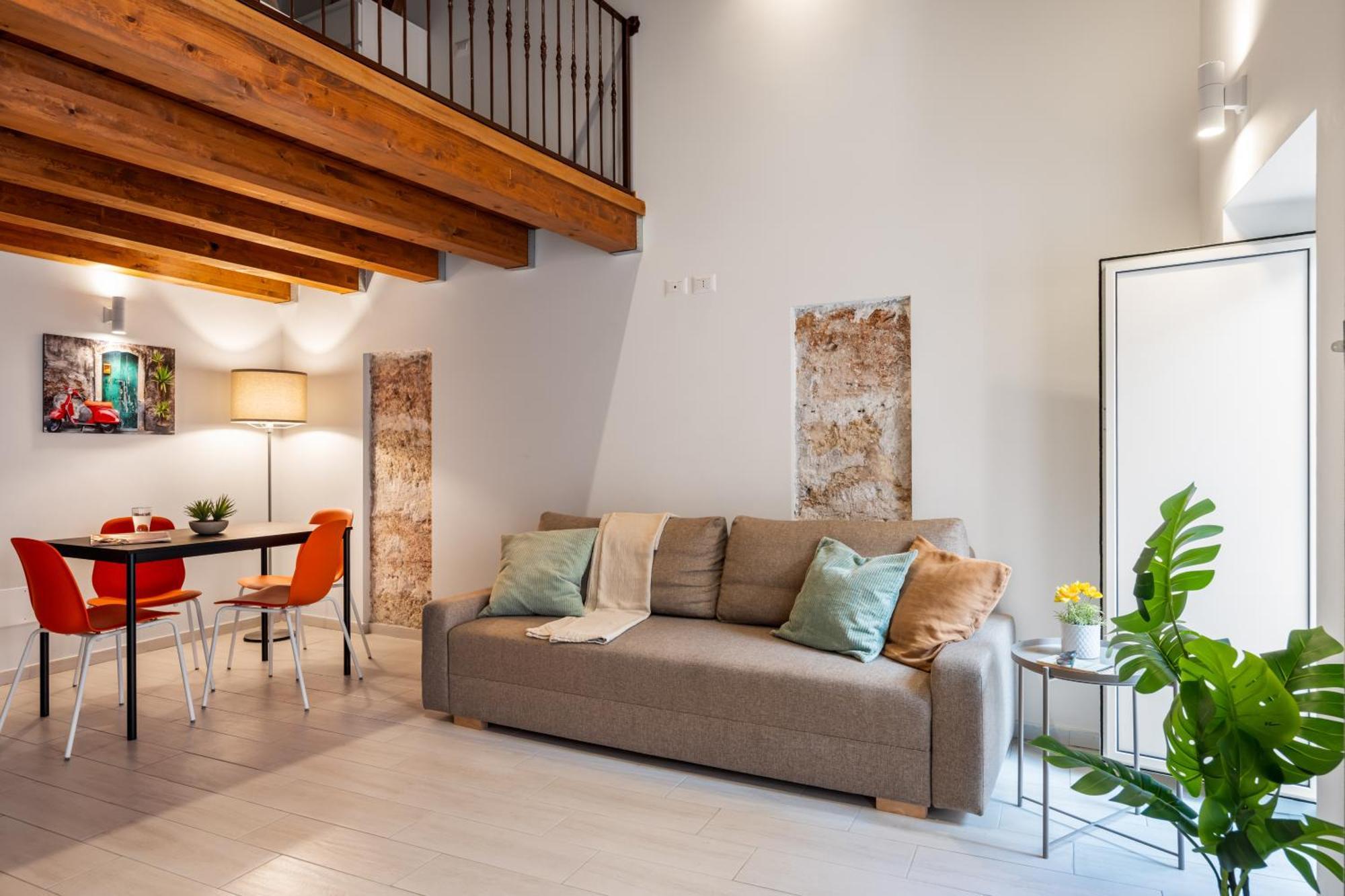 Open Sicily Homes - Near The Train Station *