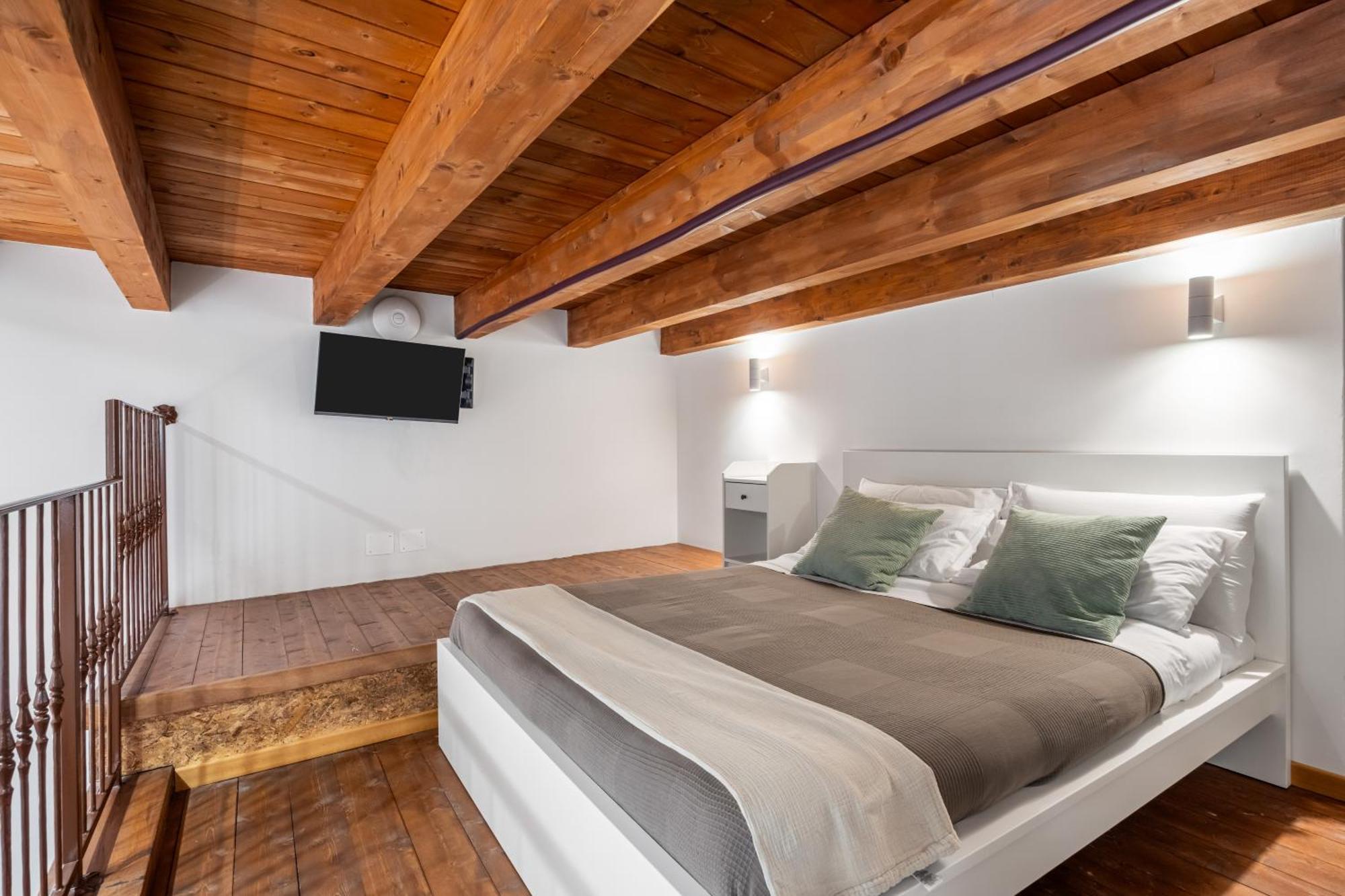 Open Sicily Homes - Near The Train Station Aparthotel