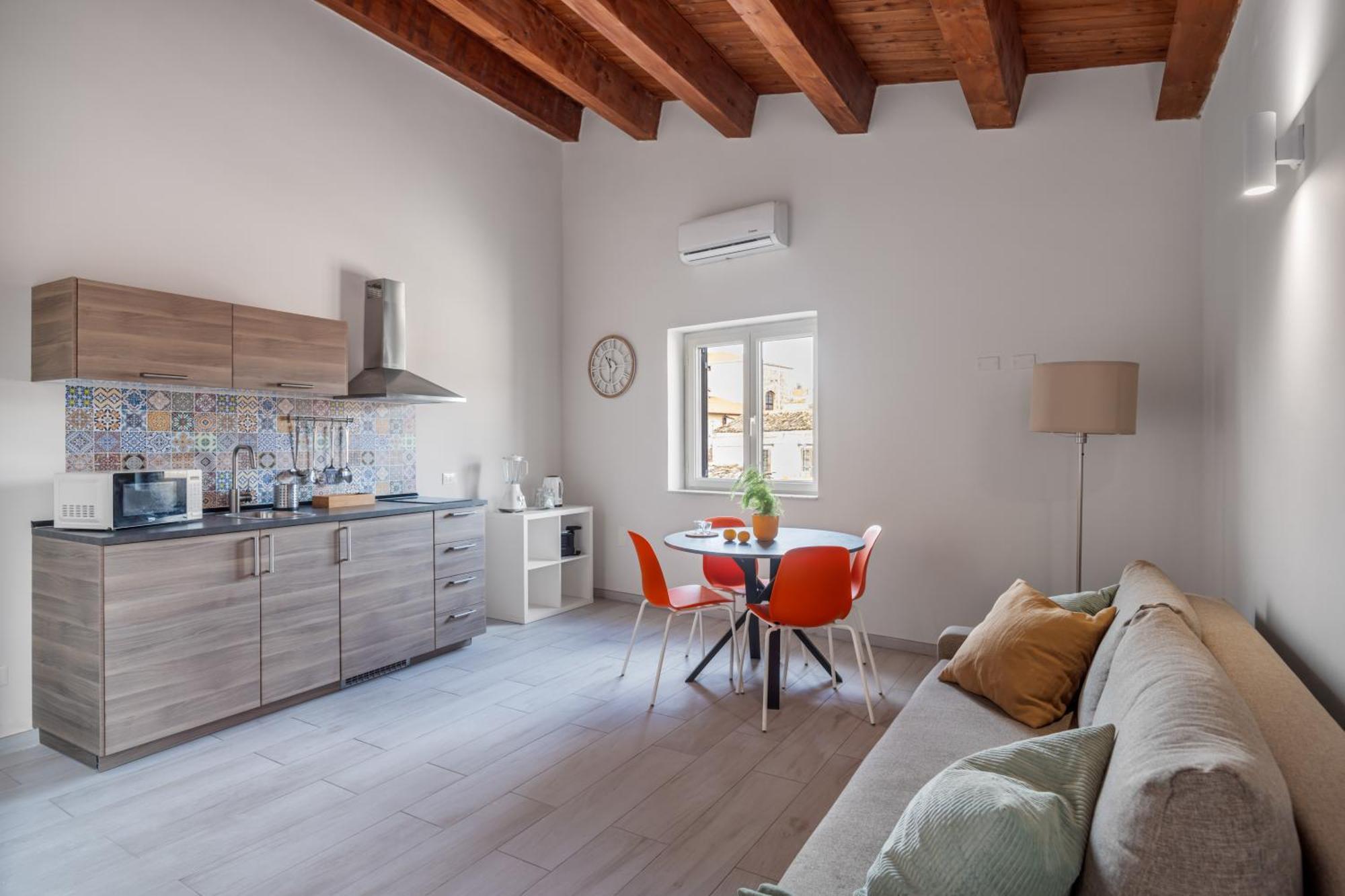 Open Sicily Homes - Near The Train Station Apart-hotel *